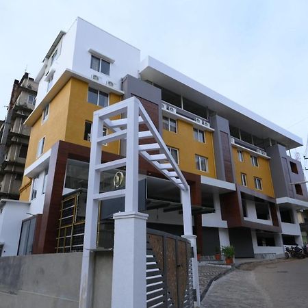 Meenakshi Inn อูดุปปี ภายนอก รูปภาพ